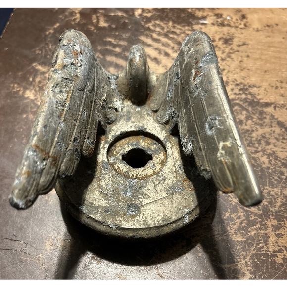 Chevy Winged Wheel Hood Ornament Radiator Cap - Picture 5 of 8